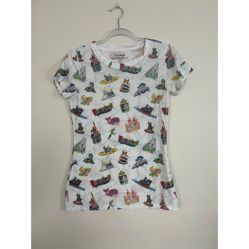 Disneyland shirt size small